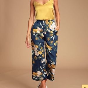Lulu’s wide leg navy blue floral satin pants